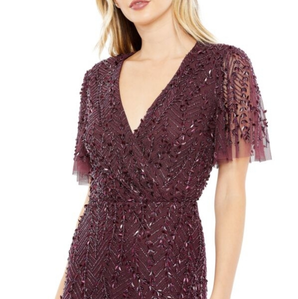 Mac Duggal Purple Embellished Flutter Sleeve Formal Floor-Length Gown. Size 6 - Picture 3 of 17